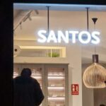 Exterior tienda Santos Salamanca en el evento de inauguración.